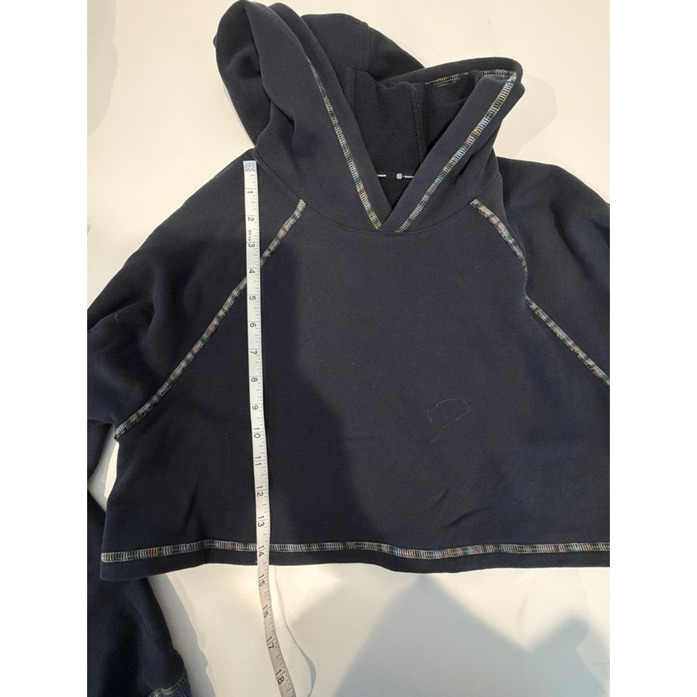 Something Navy x Bandier Cropped Hoodie Blue Rainbow Stitch Pullover Size M - Picture 5 of 6